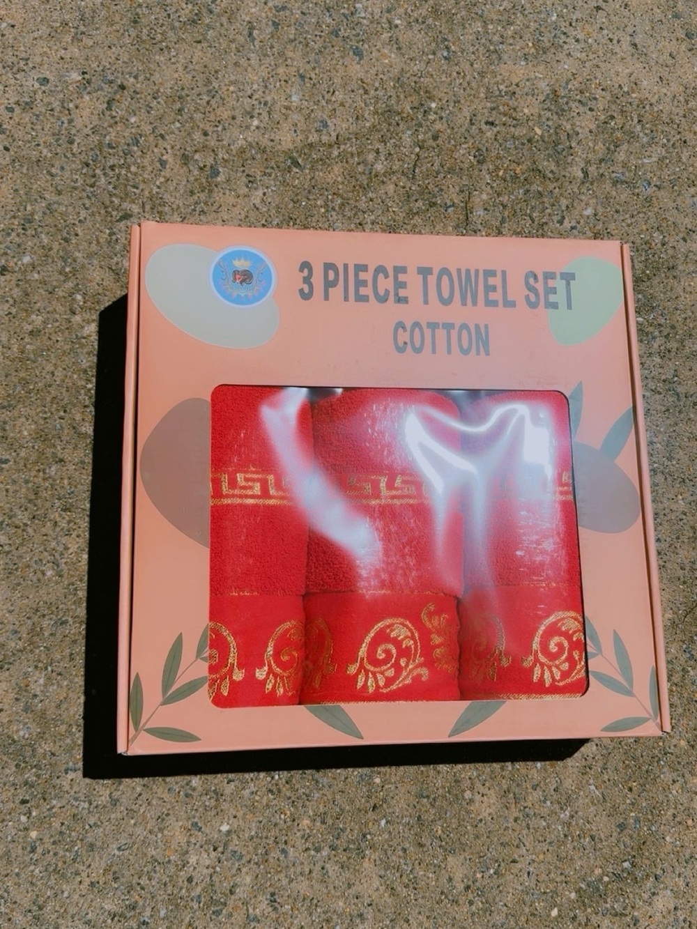 3-Piece Cotton Towel Set in Red with Gold Accent
